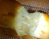 Foto langkah ke 7 dari resep Killer Toast Bread 1x proofing.