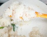 Foto langkah ke 2 dari resep Martabak Isi Kelapa.