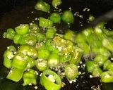 A picture of step 3 of Special fry green chillies.