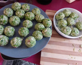 Foto del paso 4 de la receta: Albóndigas de pollo y brócoli
