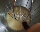 Foto langkah ke 3 dari resep Fuggy & Shiny Brownies 1 telur.