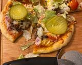 A picture of step 2 of Deluxe hamburger pizza.