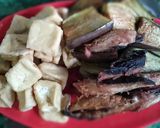 Foto langkah ke 1 dari resep Terong, Tahu, Tongkol Sambalado.