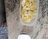 Foto del paso 1 de la receta: Fruta con yogur natural