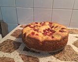 Foto del paso 8 de la receta: Bizcochuelo de reyes con crema pastelera y membrillo