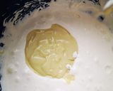 Pas rețetă Tort blat umed crema de caramel și mascarpone cu ciocolata albă 3 fotografie