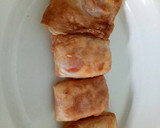 Foto langkah ke 12 dari resep Lumpia jagung enak pedas.