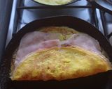 Foto del paso 2 de la receta: Invento rápido! 💯 Panqueques con jamón y queso 😋