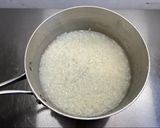 A picture of step 4 of Deany's plain Thai Kao Tom/rice soup (congee).