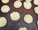 Foto del paso 3 de la receta: Galletas craqueladas de limón 🍋