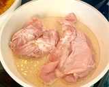 Foto langkah ke 1 dari resep Ayam goreng mentega gurih.