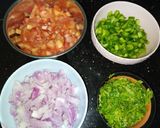 A picture of step 2 of Tomato Tikka Pasta.