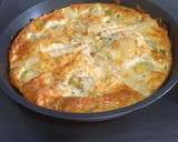 Foto del paso 4 de la receta: Quiche sin masa cremosa con salmón ahumado y verduras hecha en una sartén