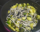 Foto del paso 4 de la receta: Gulas con verduras 🍅🥒