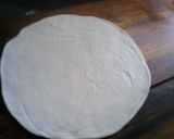 A picture of step 2 of Chicken avocado salad roll ups.