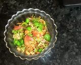 A picture of step 7 of Veg Maggi Bhel.