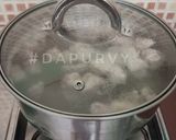 Foto langkah ke 2 dari resep RAWON DAGING SAPI metode 7.30.7.