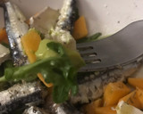Foto del paso 5 de la receta: Ensalada con sardinillas