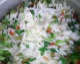 Foto del paso 14 de la receta: Filetes de cerdo encebollado con arroz al cilantro y apio