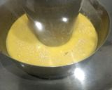 A picture of step 3 of 2 eggs T cake 🧀🧀No oven.