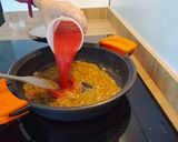 Foto del paso 3 de la receta: Pollo en salsa al estilo húngaro