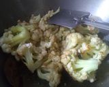 A picture of step 3 of Dum gobhi.