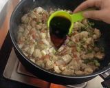 A picture of step 4 of Chicken Vegetable Spaghetti Stir Fry.