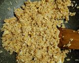 Foto langkah ke 4 dari resep Nasi Goreng Telur.