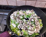 Foto del paso 2 de la receta: Quiche de puerros y champiñones