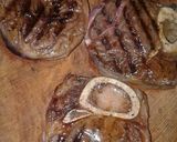 Foto del paso 2 de la receta: Osobuco al vino tinto con papas fritas