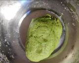 A picture of step 2 of Spinach Potato Paratha.