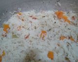 Foto del paso 4 de la receta: Arroz sabroso para guarnición : ideal principiantes!
