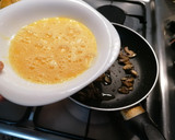 Foto del paso 2 de la receta: Tortilla de boletus