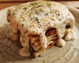 Foto del paso 10 de la receta: Lasaña de champiñones, acelgas y tomate seco en aceite con bechamel de gorgonzola