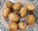 A picture of step 1 of Pan Roasted Chilli Garlic Baby Potatoes.