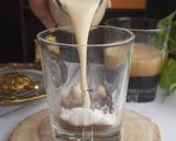 A picture of step 2 of SOY MILK ICED MOCHA (VEGAN).