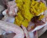 Foto langkah ke 3 dari resep 🍗 Ayam Goreng Bumbu Kuning Kelapa Parut Daerah Jawa by : Jesslyn Orlane.