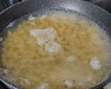 Foto langkah ke 1 dari resep Cheesy Macaroni Schotel.
