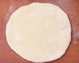 A picture of step 4 of Tandoori roti on tawa.
