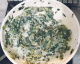 Foto del paso 3 de la receta: "Canastitas de choclo y acelga con salsa blanca"
