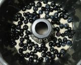 A picture of step 3 of Blueberry Lemon Cake.