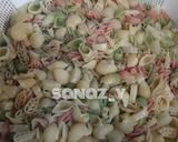 عکس مرحله 1 از دستور سالاد ماکارونی