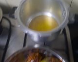 भरली मसाला वांगी-बटाटे भाजी (Bharle Vange Batata Bhaji Recipe In Marathi) रेसिपी स्टेप 1 फोटो 
