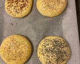 Une image de l'étape 3 de Humberger sauce houmous pistache.