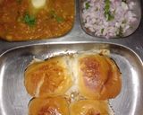 A picture of step 7 of Pav -Bhaji.