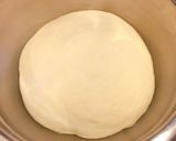 Hình bước làm 2 của món Bánh bao nhân mè đen