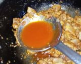 A picture of step 2 of Singaporean rice.