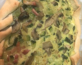 Foto del paso 6 de la receta: Quiche de calabacín; champis y bacon