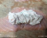 Foto del paso 4 de la receta: Canelón de salmón con duxelles grasa de portobellos