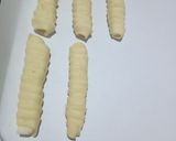 Foto langkah ke 2 dari resep Cheese roll pastry.